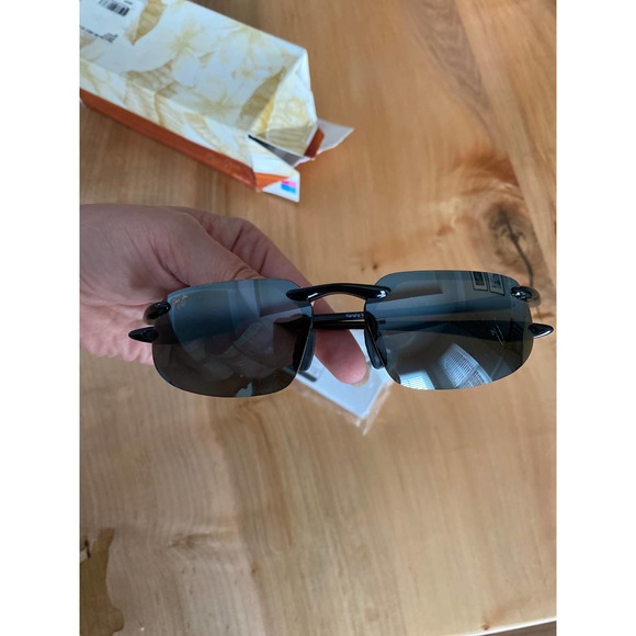 Maui Jim Kanaha 409-02 Gloss Black Frame Rimless - Picture 5 of 9